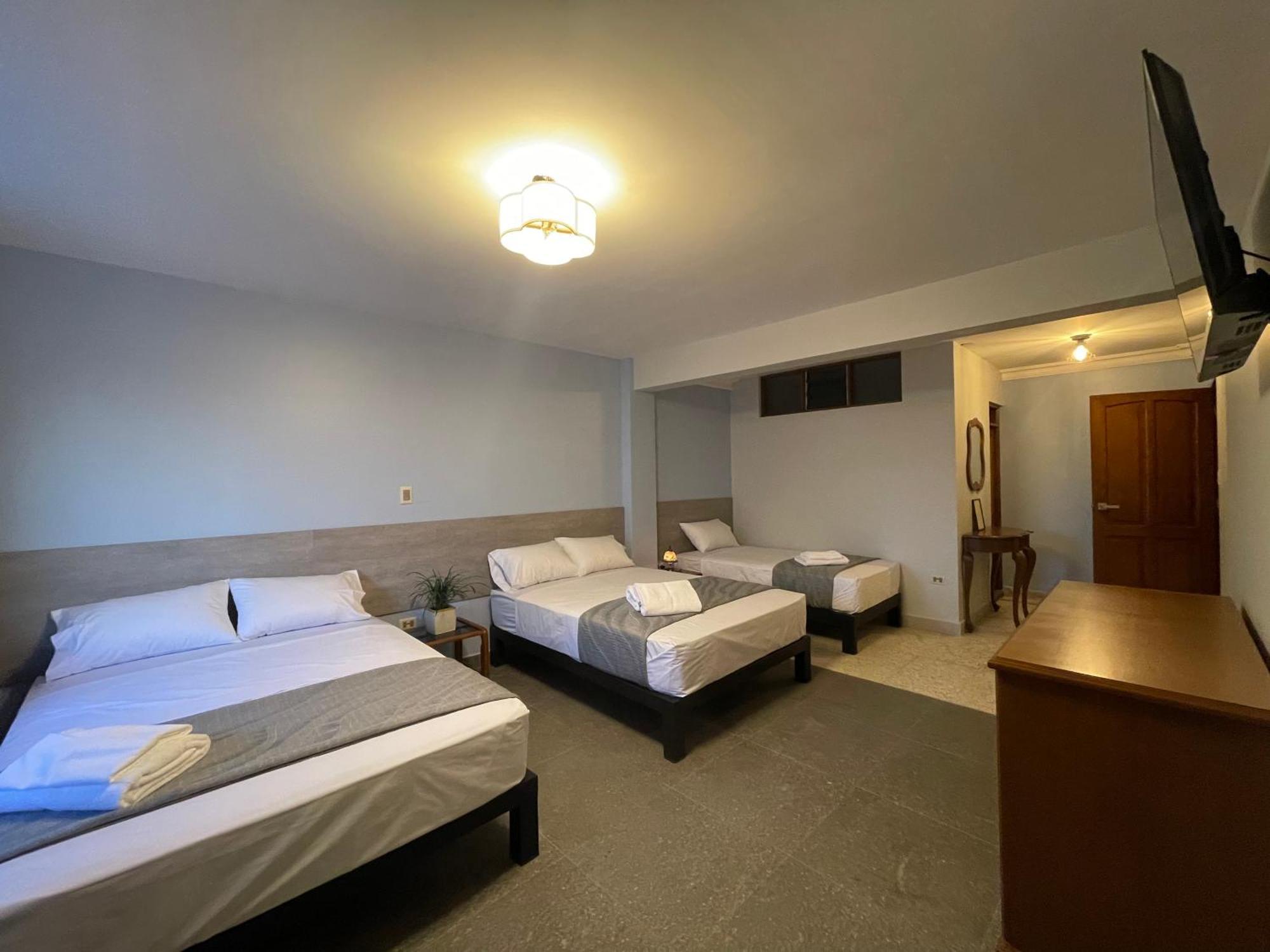 Izza Hotel Cochabamba Luaran gambar